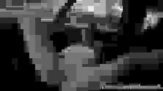 جنس جماعي على جانب الطريق: شباب يملؤونها بقضيب سميك