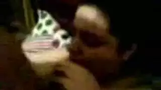 بنتك تتناك وبتعيط