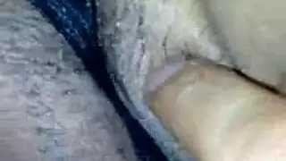 واحد بينك واحدة من طزه