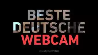 قضيبه بالكامل في ضيقها