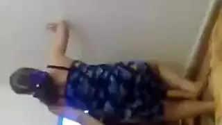 عبادة المؤخرة العربية الإباحية: التركيز على تلك المؤخرة المستديرة العملاقة