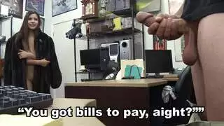 أفلام إباحية في الحمام: حركة شرجية عنيفة ووضعية الكلب