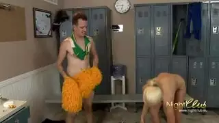 العاب النيك ب الزب الصناعي للبنت تنيك نفسها