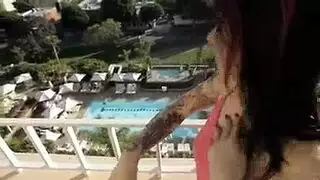 جماع أمام الموقد مع جوانا أنجيل ذات الأثداء الكبيرة وفرجها الغارق