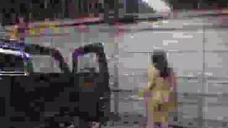 شريط جنسي لمثليات جامح لفتاة صغيرة في الهواء الطلق