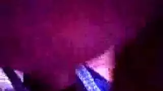 الكندية طرفة عين جلد