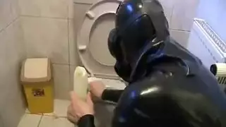 تدريب حنجري نائب رئيسي مع سيدتين وعبدهم المستسلم