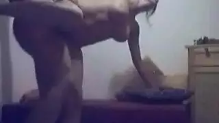 زوج متزوج وقح يقذف خلال عرض ويب كاميرا مباشر